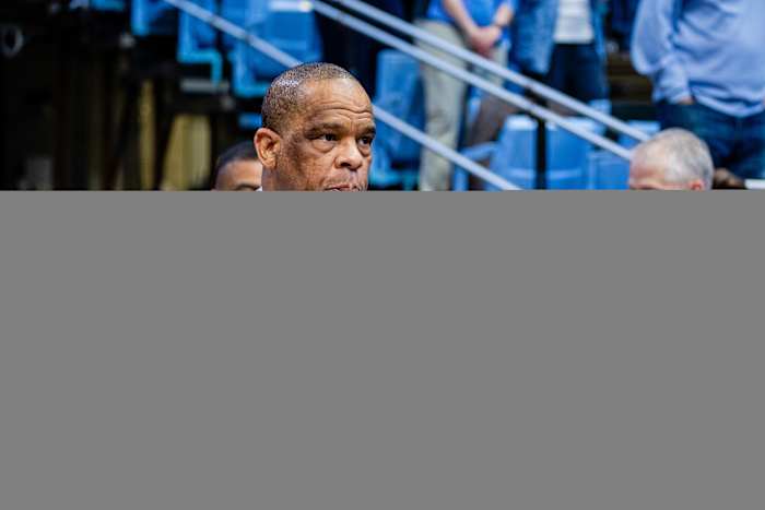 UNC basketball head coach Hubert Davis